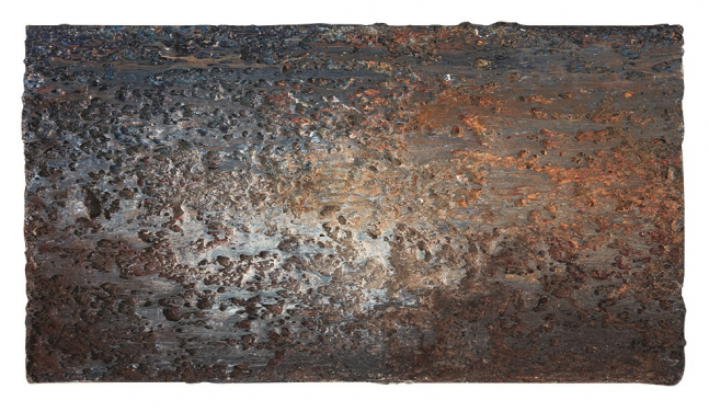 《地形表殼》

布本混合媒介2020年
高35.6 x 闊65.5 x 深7.5厘米
藝術家收藏
 
